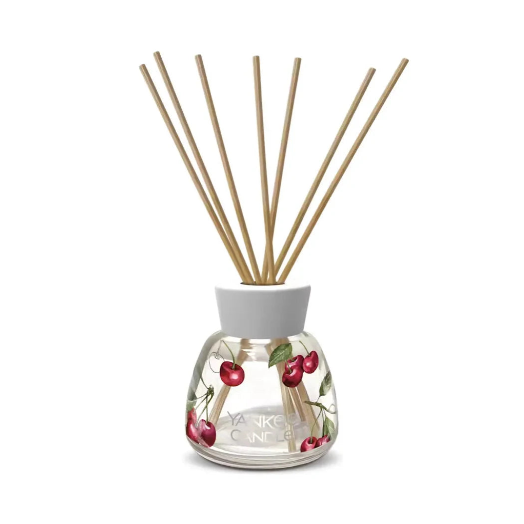 Yankee Candle Signature Reed Diffuser Black Cherry